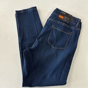 NWT - Women's Dark Blue Slim Fit Jeans